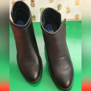 HOT KISS ankle Boots